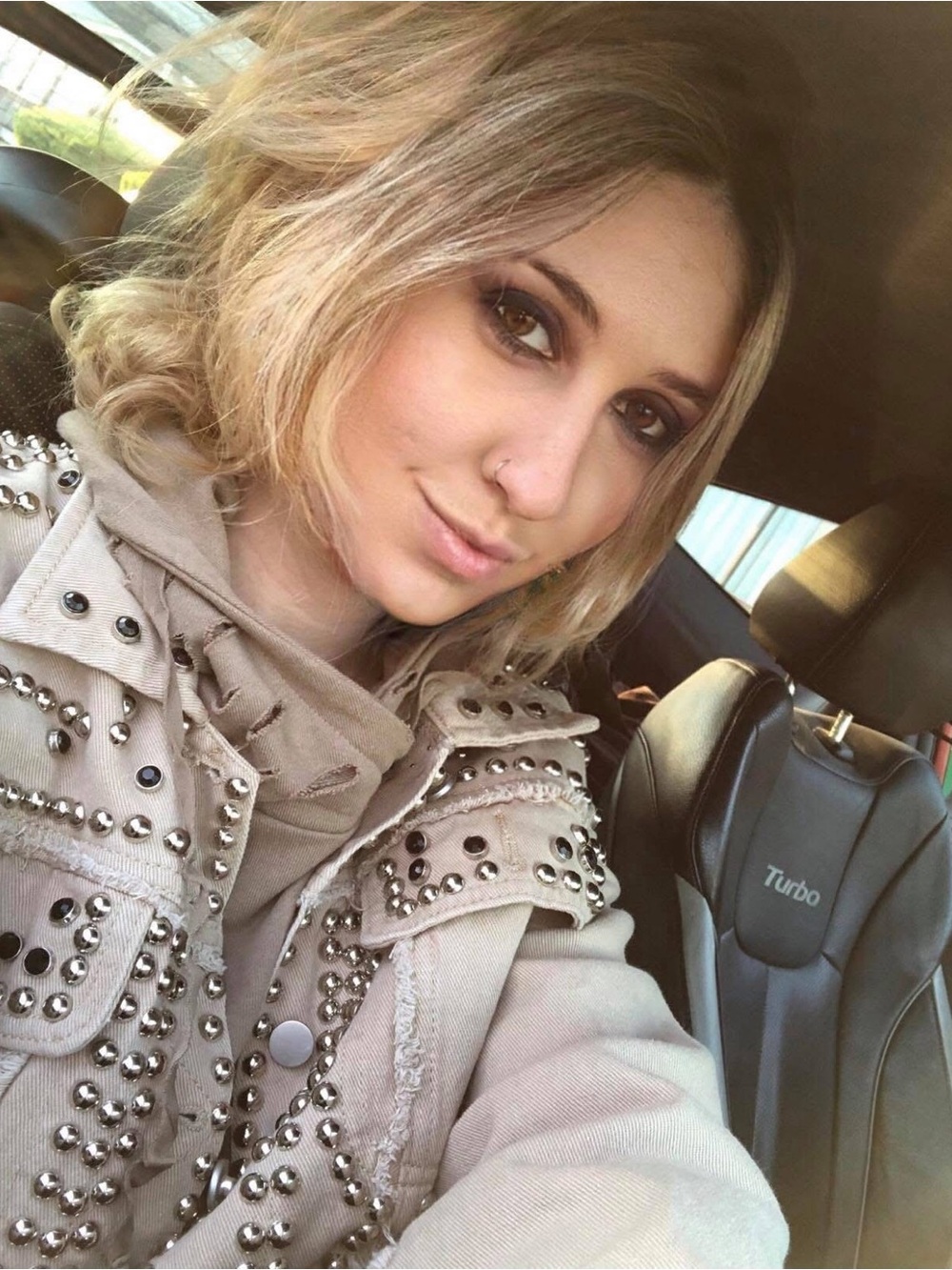 Kiwi Studded Beige Denim Jacket